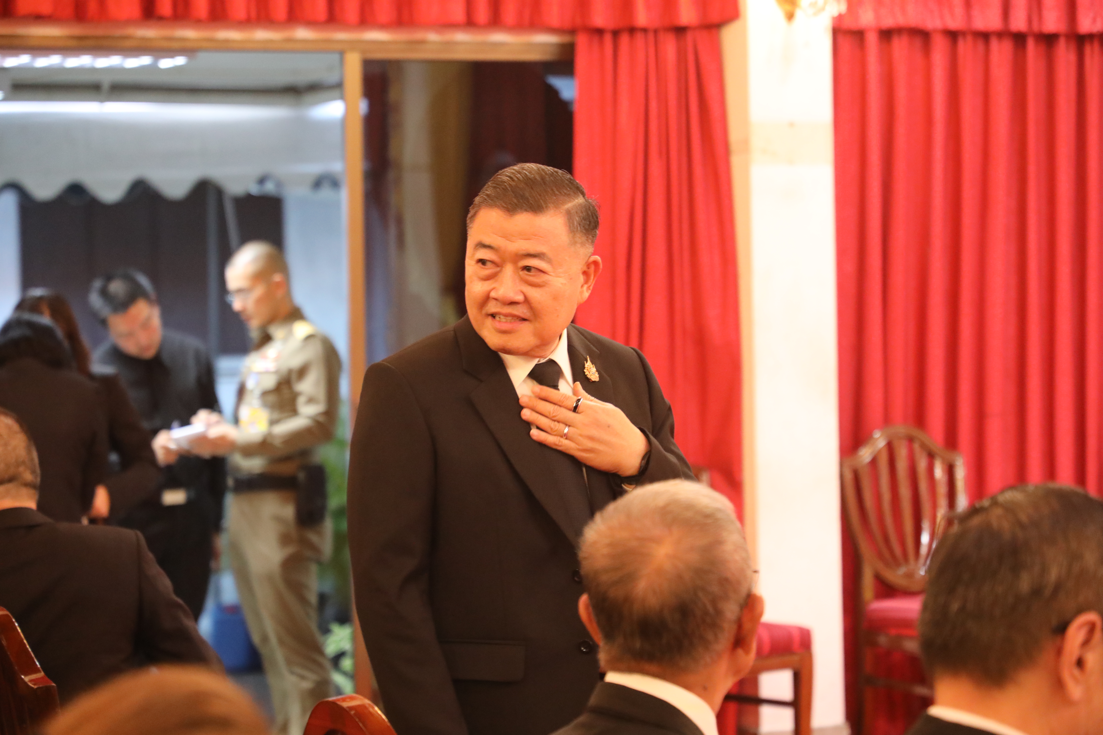 title - ส.ป.ก. ร่วมอาลัย เข้าร่วมงานสวดพระอภิธรรม นายจรัลธาดา กรรณสูต องคมนตรี อดีตปลัดกระทรวงเกษตรและสหกรณ์